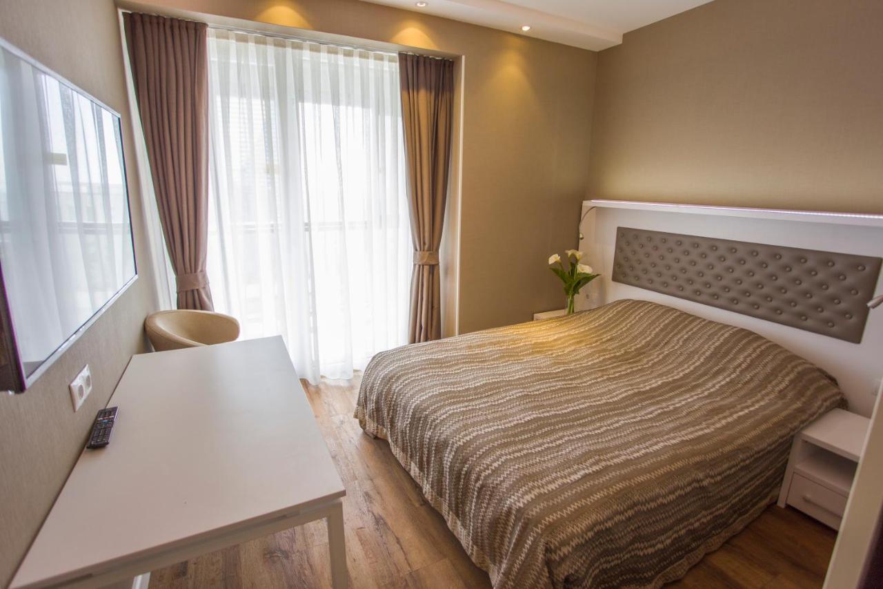 Lamazi View Apartment Батуми Экстерьер фото